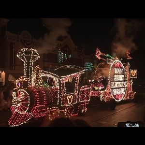 Meet your Posher, Beekee